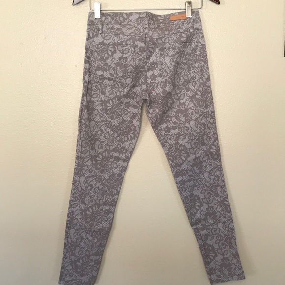 EUC SANCTUARY SKINNY JEANS - Picture 7 of 7